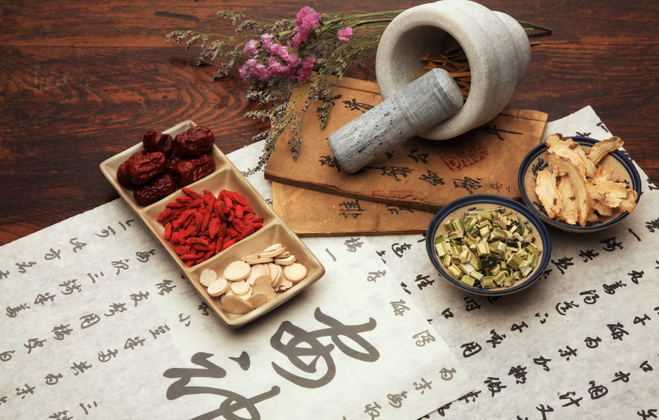 Китайската медицина е холистична – вземат се предвид всички особености на човека.